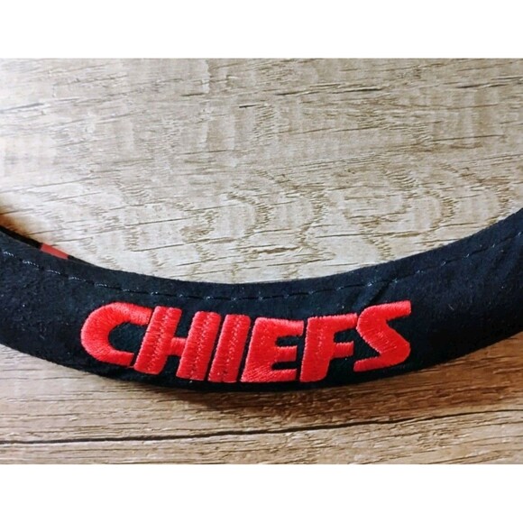 KC Chiefs Steering Wheel Cover NFL Football Mesh Embroidered Logo Super Fan - Picture 2 of 4